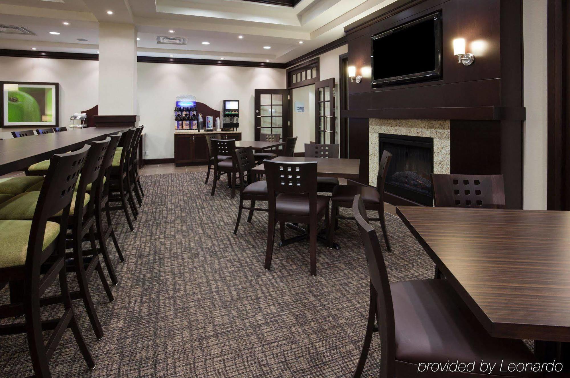 Holiday Inn Express & Suites New Liskeard Restaurang bild